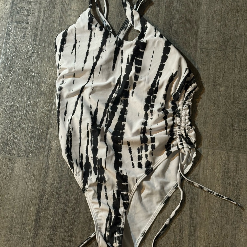 Black and White Striped Women's Top